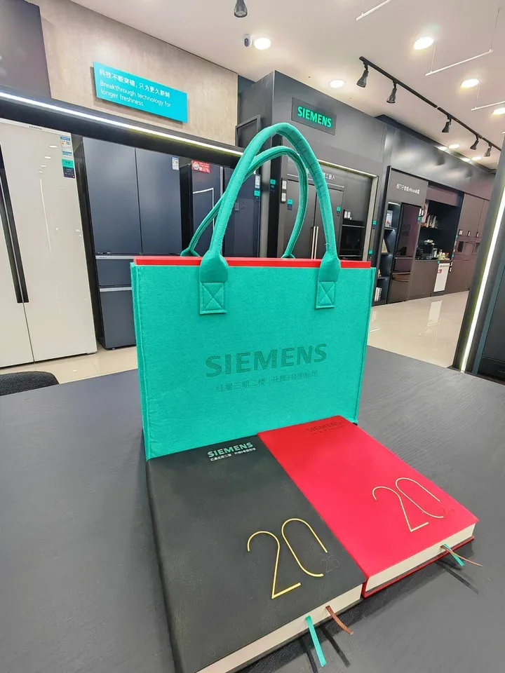 custom welcome bags